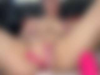 CandiiBae's Live Sex Cam Show
