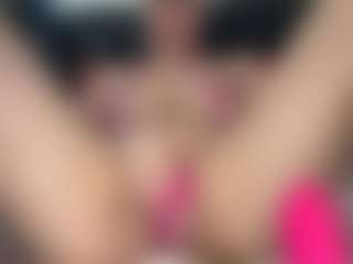 CandiiBae's Live Sex Cam Show