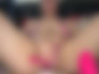 CandiiBae's Live Sex Cam Show