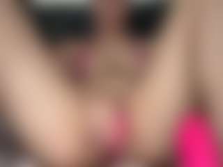 CandiiBae's Live Sex Cam Show