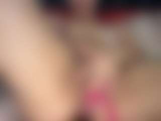 CandiiBae's Live Sex Cam Show