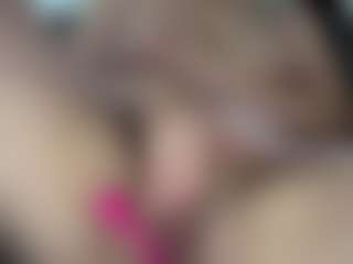 CandiiBae's Live Sex Cam Show