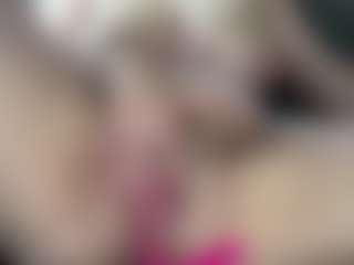CandiiBae's Live Sex Cam Show
