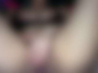 CandiiBae's Live Sex Cam Show