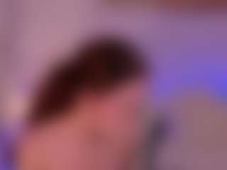 Live cam show with chloemoretix - Erotic Dance on hotwifechat.live