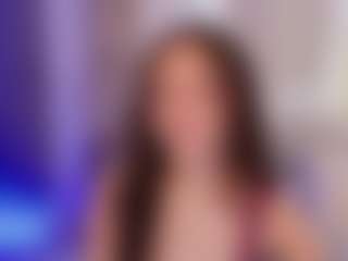 Live cam show with chloemoretix - Handjob on PervPlay.com