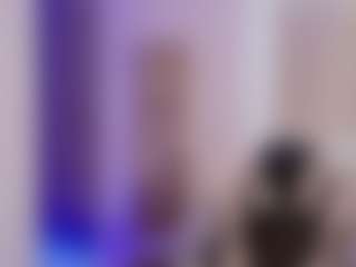 chloemoretix's Live Sex Cam Show