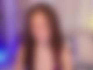 Live cam show with chloemoretix - Hazel Eyes on UwU Esports