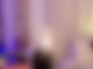 Live cam show with chloemoretix - Petite on Nude Live Now