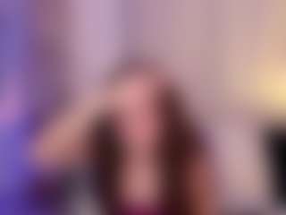 Live cam show with chloemoretix - Petite on SxyPornLive