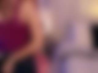 Live cam show with chloemoretix - Petite on Pornisteam.com