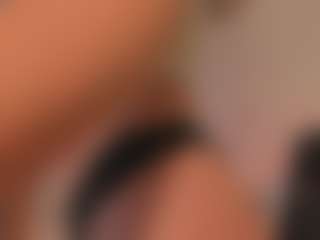 chloemoretix's Live Sex Cam Show