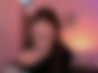 chloemoretix's Live Sex Cam Show