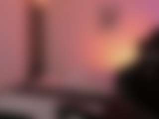 chloemoretix's Live Sex Cam Show