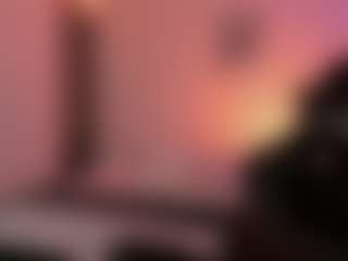 Live cam show with chloemoretix - Striptease on SinfulBabes