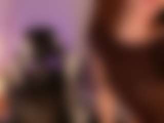 chloemoretix's Live Sex Cam Show