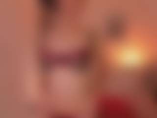chloemoretix's Live Sex Cam Show