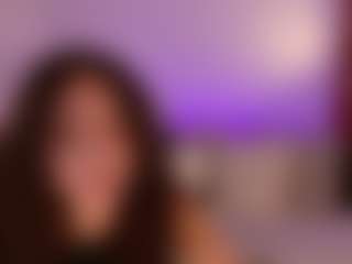 Live cam show with chloemoretix - Brown Hair on https://playwithruby.com