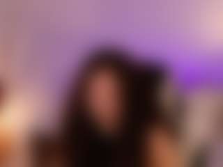 Live cam show with chloemoretix - Full Nudity on live18s.com
