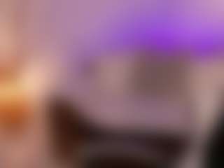 Live cam show with chloemoretix - Deepthroat on infinitiblacc.com