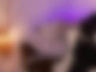 Live cam show with chloemoretix - Fingering on googirlz