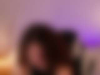chloemoretix's Live Sex Cam Show