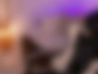 Live cam show with chloemoretix - Erotic Dance on StripNow