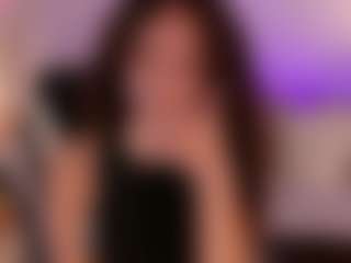 Live cam show with chloemoretix - Small Tits Brown Hair on Dolls Live