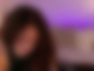 Live cam show with chloemoretix - Small Tits Brown Hair on CamSextacy