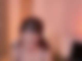 chloemoretix's Live Sex Cam Show