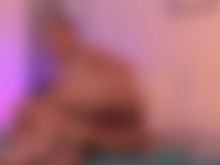 chloemoretix's Live Sex Cam Show