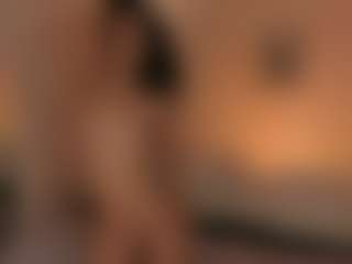 chloemoretix's Live Sex Cam Show
