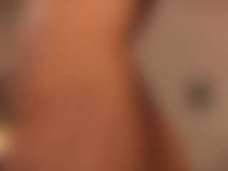 chloemoretix's Live Sex Cam Show