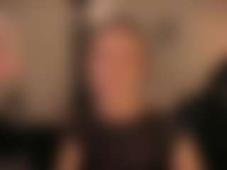 chloemoretix's Live Sex Cam Show