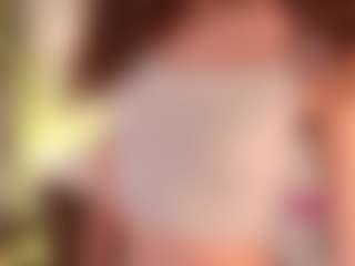 Live cam show with chloemoretix - Brown Hair on crypto-cams