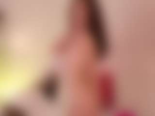 Live cam show with chloemoretix - Skinny on Chatstar