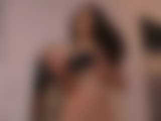 chloemoretix's Live Sex Cam Show