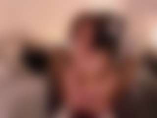 chloemoretix's Live Sex Cam Show