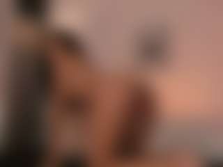 Live cam show with chloemoretix - Sexwebcam Brown Hair on Camsoda Late Night