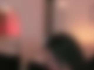 Live cam show with chloemoretix - Brown Hair on Camsoda