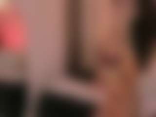 chloemoretix's Live Sex Cam Show