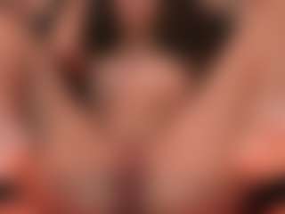 chloemoretix's Live Sex Cam Show