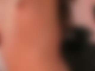 chloemoretix's Live Sex Cam Show