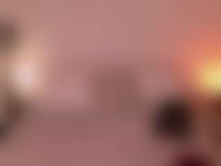 chloemoretix's Live Sex Cam Show