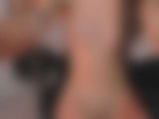 chloemoretix's Live Sex Cam Show