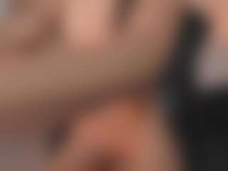 chloemoretix's Live Sex Cam Show