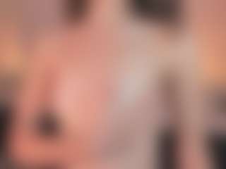 chloemoretix's Live Sex Cam Show