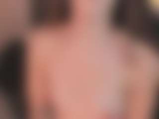 chloemoretix's Live Sex Cam Show