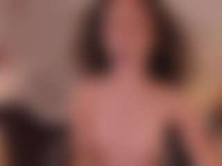 chloemoretix's Live Sex Cam Show