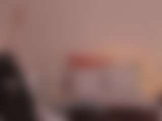 chloemoretix's Live Sex Cam Show
